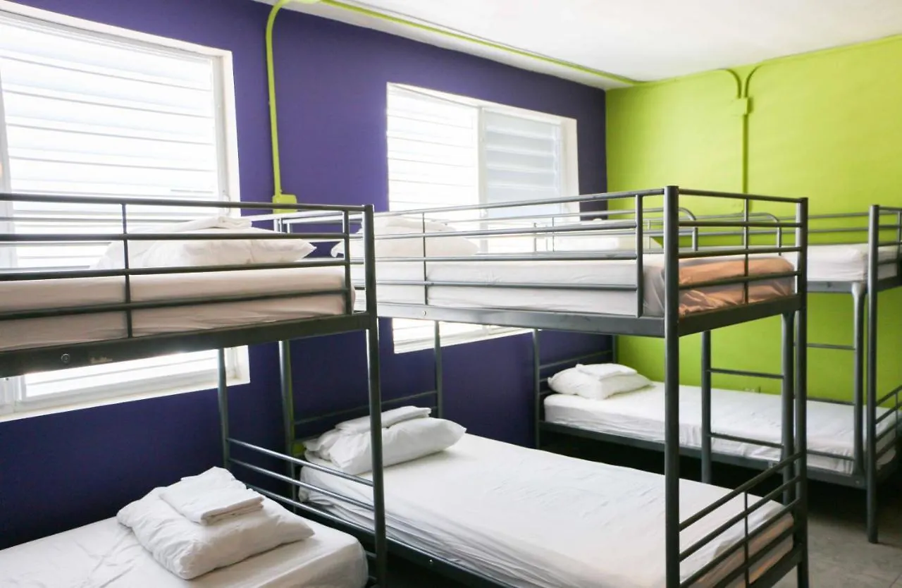 호텔 Conturce Hostel 산후안